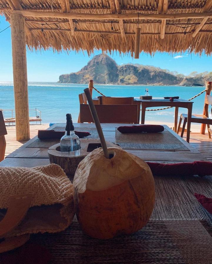 Aqua Oceanfront Hotel Resort El Gigante 外观 照片